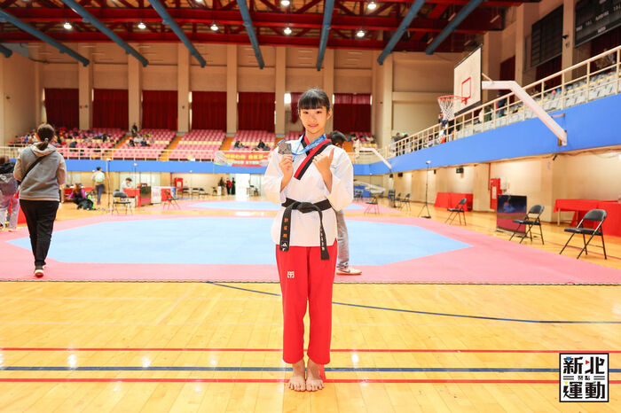 602郭茲羽參加115年新北市小學運動會跆拳道品勢甲組個人賽 榮獲第二名!!!